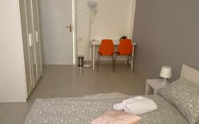 Appartamento Spazioso Vicino Al Centro