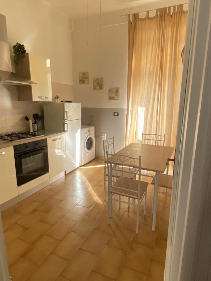 Appartamento Spazioso Vicino Al Centro Turín Exterior foto